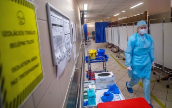 További gyógyultakat engedtek ki a kórházból