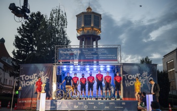 Siófokon mutatkoztak be a Tour de Hongrie világklasszis versenyzői