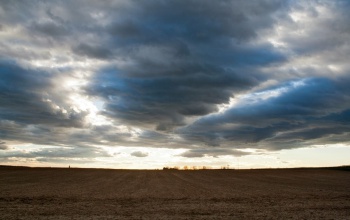 Borult, nyugtalan idő lesz