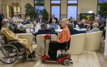 Mindent megtesznek az idősekért - ötödik évfordulóját ünnepelte a Zselic Katolikus Idősek Otthona