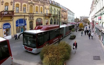 A Kossuth téren mutatkozott be az új buszflotta