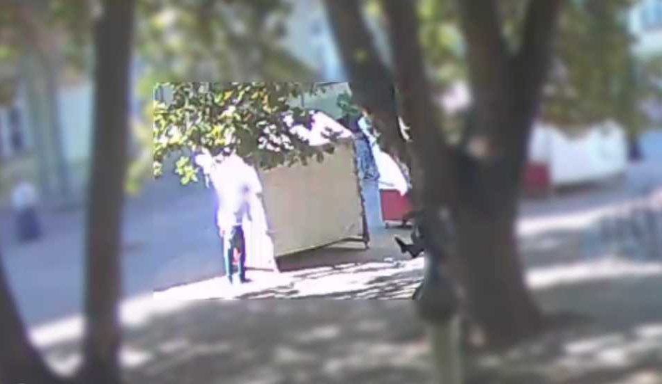 Videón a sétálóutcai gyújtogató!