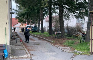A segítőknek segítenek - megszépül a Kaposvári Mentőállomás udvara