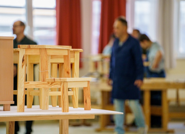 21. századi körülmények között tanulják az asztalos szakmát