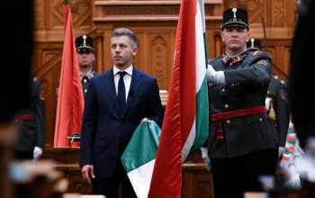 Megválasztották miniszterelnöknek Magyar Pétert