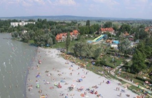 10 perc alatt előkerült a kislány Balatonlellén