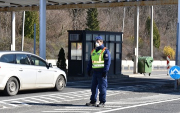 Megnőtt a várakozási idő a keleti és a déli határszakaszon