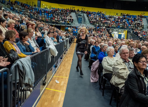 Az időseket ünnepelték a Kaposvár Arénában – fotók