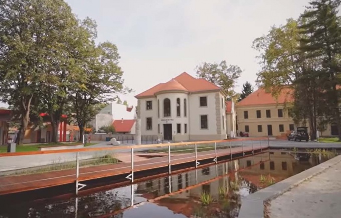 Tíz éve kapta meg a volt kórházi kápolnát a BábSzínTér
