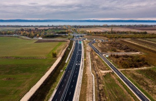 Kaposvár-M7: 25 perc – átadták a 67-es gyorsforgalmi utat