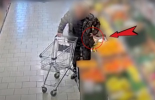 Okostelefonnak nézte a bolti eszközt, le is nyúlta azonnal