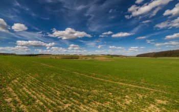 Esős idő küszöbén