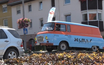 Felvonulással kezdődött meg az első kaposvári Food Truck Show