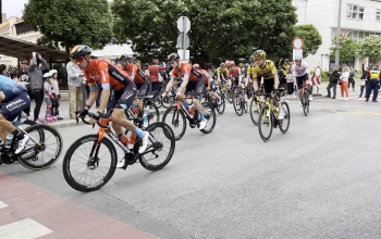 Így startolt el a Giro mezőnye Kaposvárról - videó