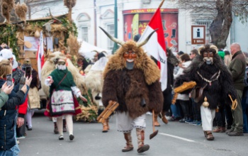 Élő hagyomány és kulturális örökség: busójárás Mohácson
