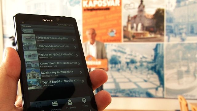 Okostelefonon is elérhető Kaposvár