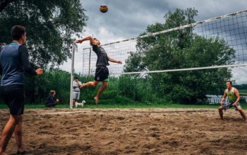Kaposvári fiatalok sikerei a strandröplabda pályákon