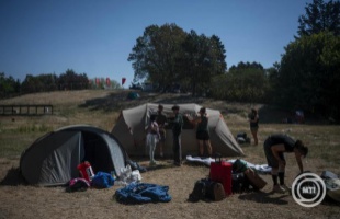 A máltai szeretetszolgálat idén is hasznosítja a Szigeten hagyott sátrakat