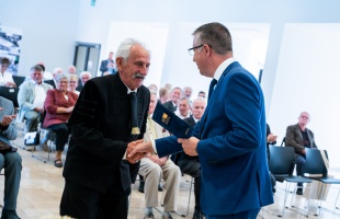 Az 50 és 60 éve végzett hallgatókat köszöntötték