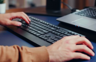 A „magyar”, az „élet”, a „sport” és a „család” voltak 2023 online hívószavai