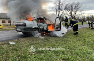 Autók lángoltak Siófokon és Somogytarnócán