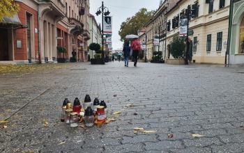 A kaposvári gesztenyeárusra emlékeznek a Zsolnay-kútnál