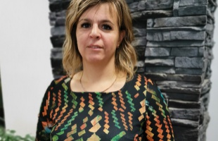 A mosolya és a munkabírása a védjegye