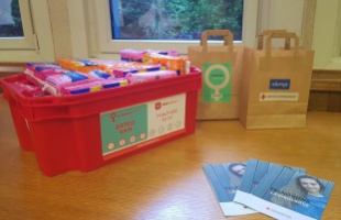 Lányból nővé program – a menstruációs szegénységen enyhítene a Vöröskereszt