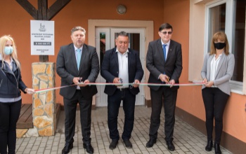 Minden 100 forintból 9-et bölcsődékre fordítottak