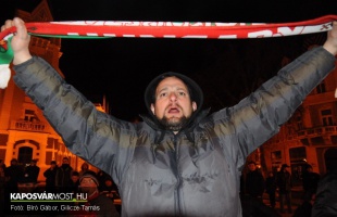 Magyar-román: öröm, majd letargia a Kossuth téren