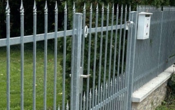 Megbotránkoztatóan viselkedett egy pesti férfi Siófokon