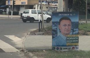 A Magyar Közút Zrt. felszólította az ellenzéket a plakátok eltávolítására