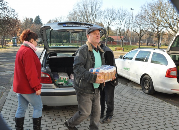 Adományokat gyűjtöttünk a rászorulóknak