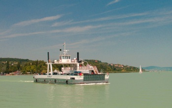 Ilyen durva áremelés is ritkán van a Balatonnál: nem fognak örülni a családosok