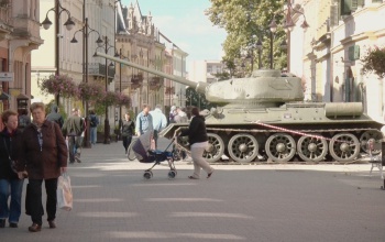 Vegyes érzelmeket váltott ki az emberekből a sétálóutcai tank