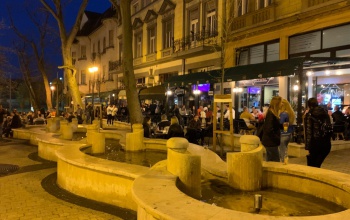 Témánál vagyunk: 5 hónap után újból fellélegezhetünk egy kicsit - kinyitottak a teraszok, hamarosan moziba és állatkertbe is mehetünk