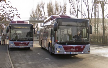 Új helyről indul pár napig a 4-es, 5-ös helyi járatos busz