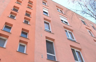 Aláírásgyűjtés a rezsicsökkentés mellett