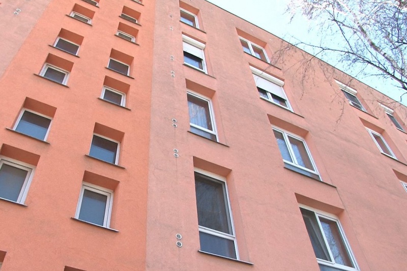 Aláírásgyűjtés a rezsicsökkentés mellett