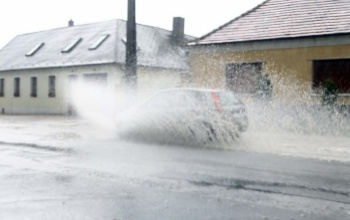 Ezt a napot is elmoshatja az eső