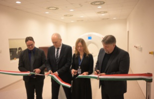 Átadták a csúcstechnológiás digitális PET/CT berendezést Kaposváron