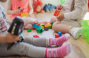 Fontos határidő közeleg az iskola előtt álló gyermekek szüleinek