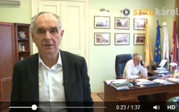 Duplázott a polgármester a videón