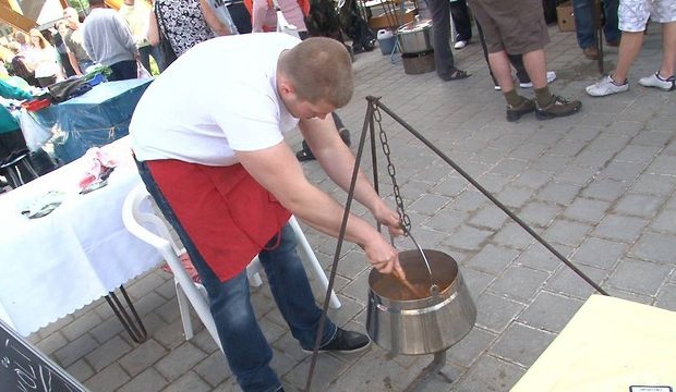Arany fakanál: gasztropuccs a piacon
