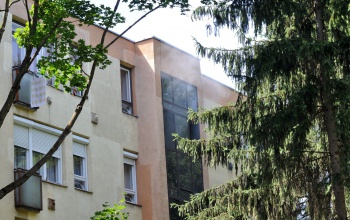 Tűz egy lépcsőházban a 48-as Ifjúság útján