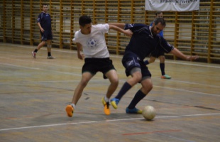 Nagy öregek és fiatal reménységek a parketten
