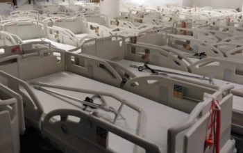 Ötvenhét új elektromos ágy a Kaposi Mór Oktató Kórházban