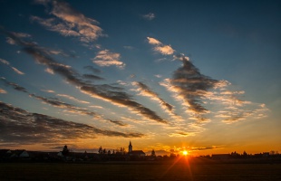 Viharos széllel kopogtat be a hétvége