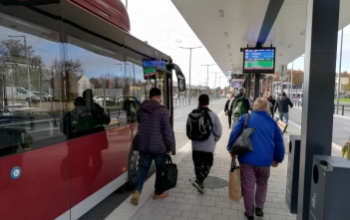 Keddtől megváltoznak a kocsiállások a helyi járatos autóbuszállomáson