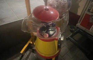 Elnyelte a pénzét a játékautomata, ökölütésekkel  és rúgásokkal állt bosszút